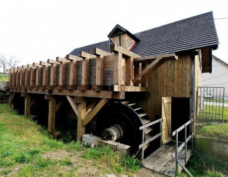 Hámor v Medzeve - foto 1