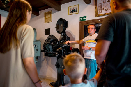 Múzeum kinematografie r. Schusterovej v Medzeve - foto 7