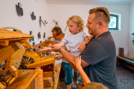 Múzeum kinematografie r. Schusterovej v Medzeve - foto 11
