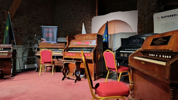 Get to know harmonium - foto 2