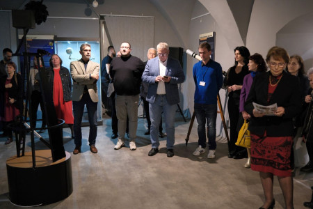 YOUR EYE TO THE UNIVERSE - foto 2