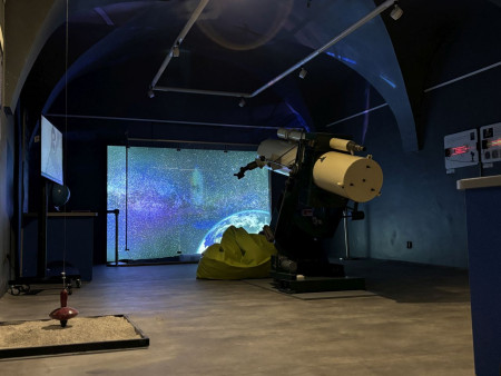 YOUR EYE TO THE UNIVERSE - foto 1