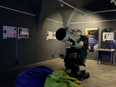 YOUR EYE TO THE UNIVERSE - foto 3