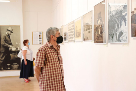 Double exhibition -  Legendárni fotografi z Tábora - foto 8