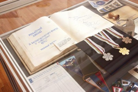 Spomienky na biele opojenie EN - foto 2