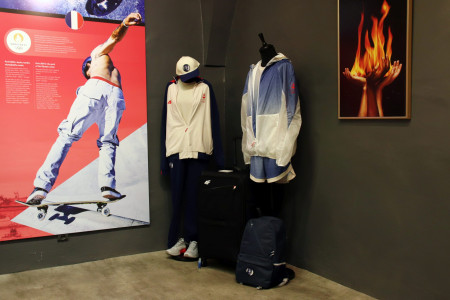 SPOMÍNAM NA PARÍŽ, TOKIO, LOS ANGELES - foto 9