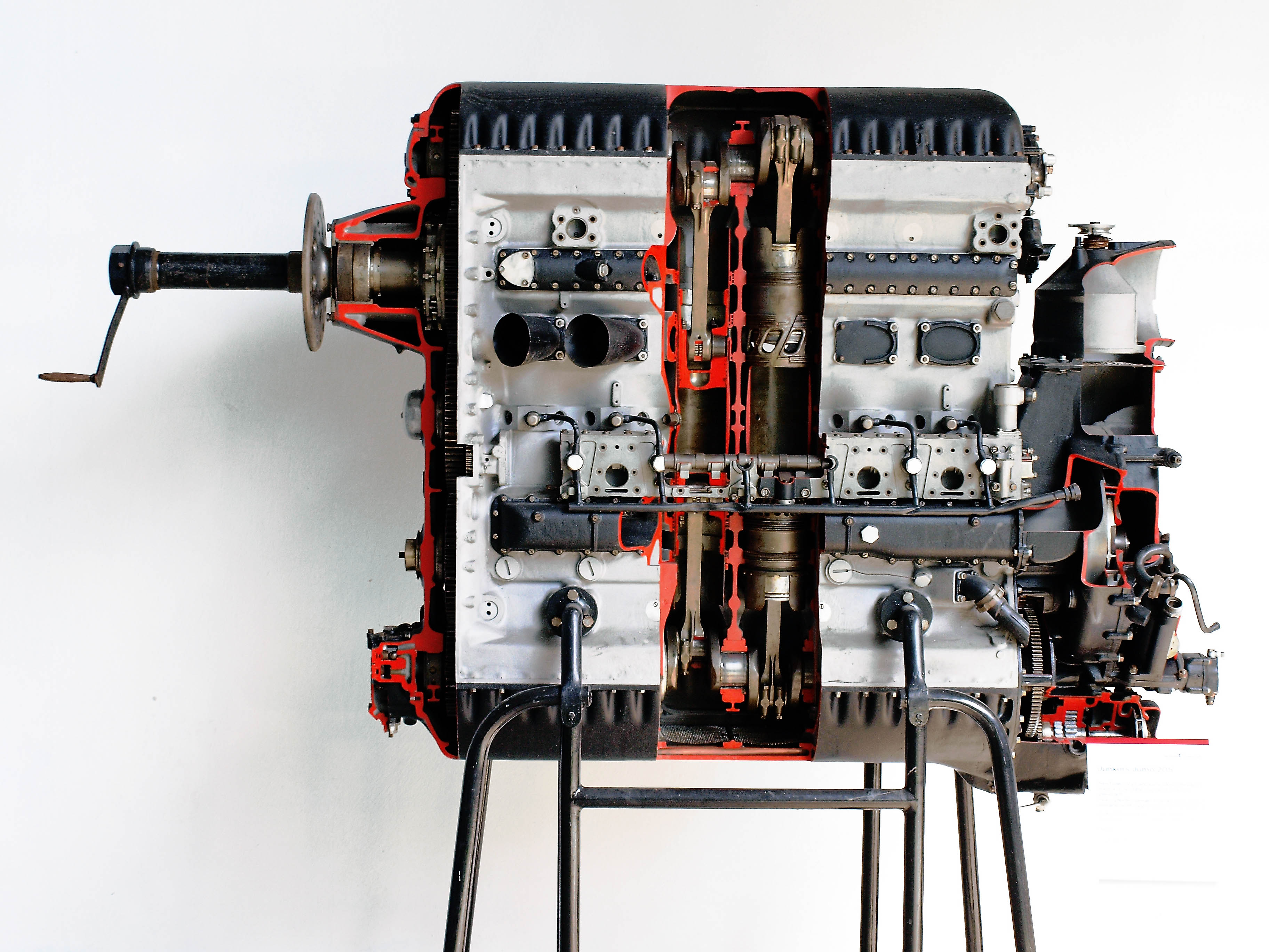 Junkers Jumo 205.jpg (936 KB)