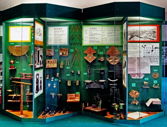 exhibiton from the history of physics in Slovakia