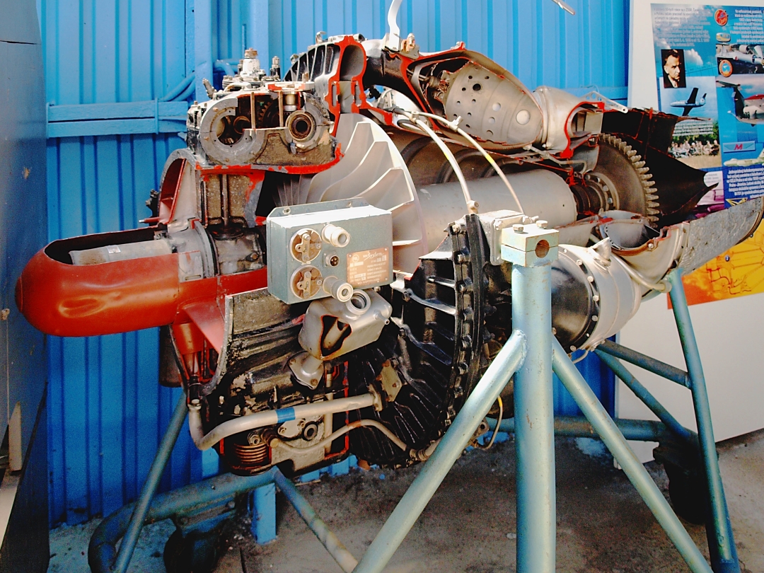 letecky motor.jpg (820 KB)
