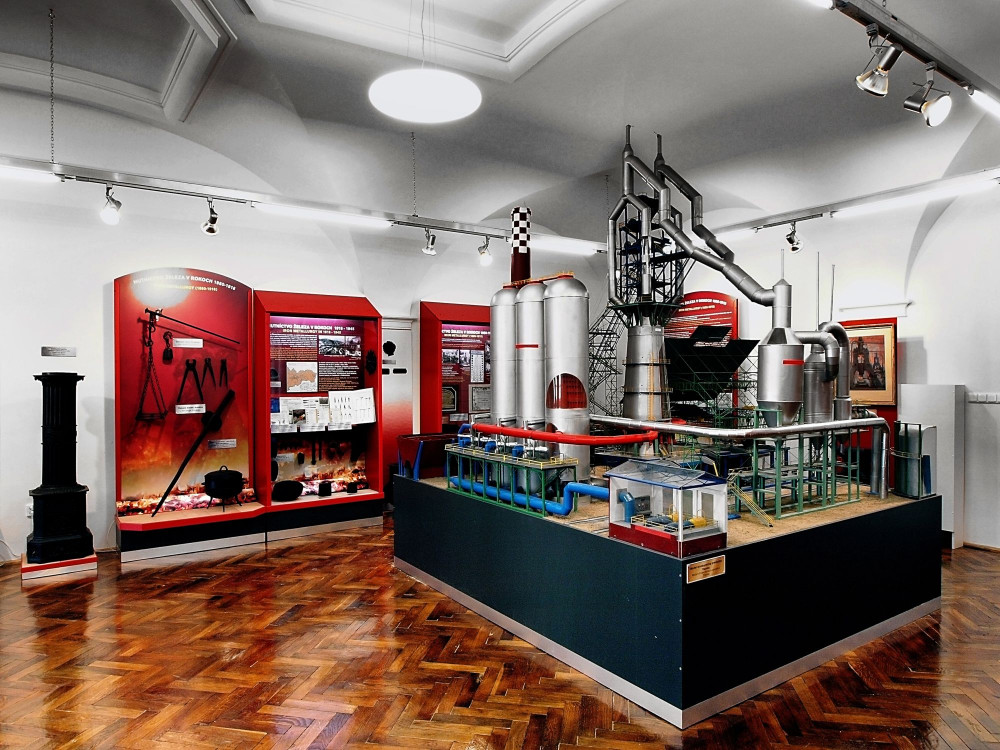 vysoka pec v expozicii hutnictva